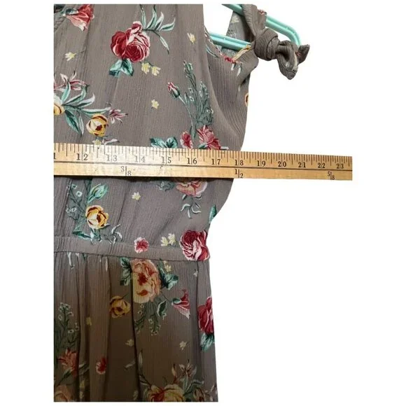 Torrid Floral High-Low Top Dress Size 1 100% Rayon Gray Red & Yellow Flowers - Picture 5 of 15